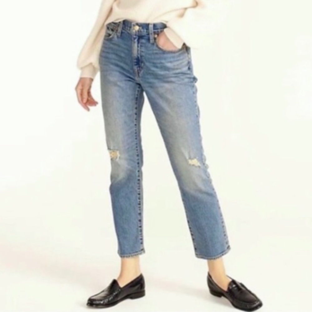 Jcrew slim broken in boyfriend Jean 23p but runs large